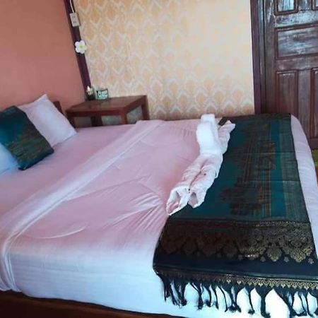 Champa Guesthouse Muang Khong Bagian luar foto