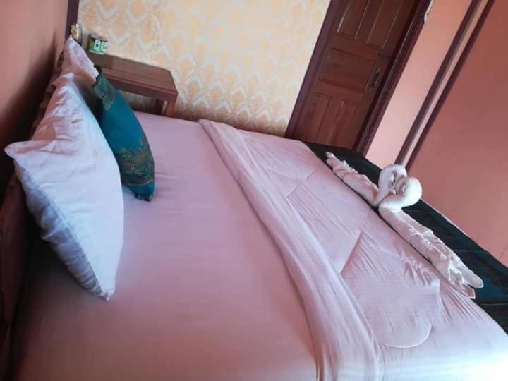 Champa Guesthouse Muang Khong Bagian luar foto