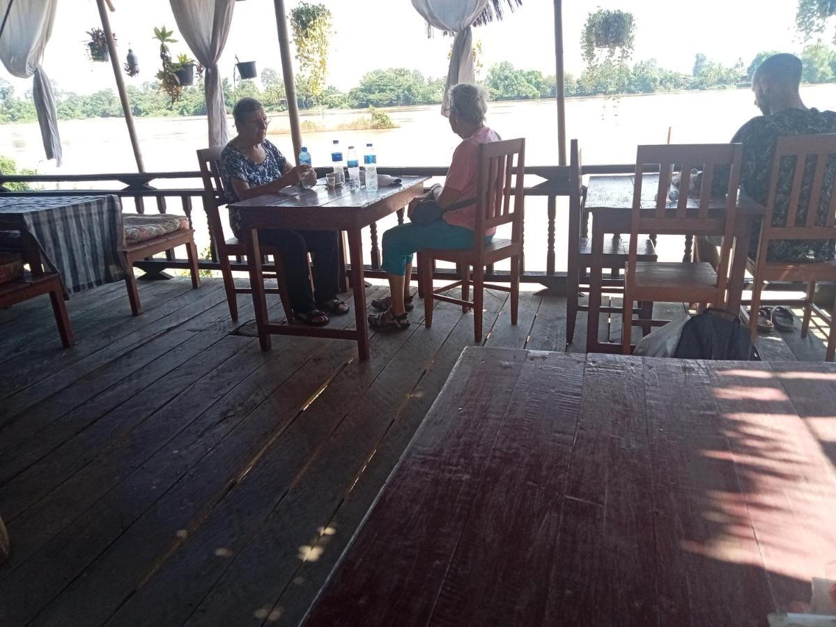 Champa Guesthouse Muang Khong Bagian luar foto