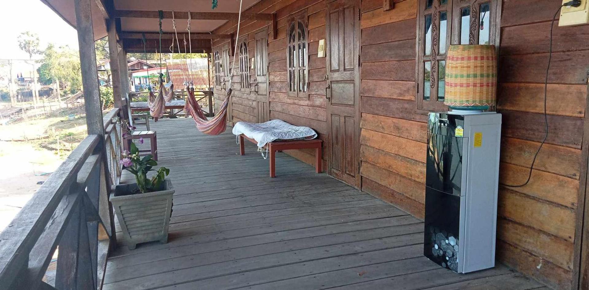 Champa Guesthouse Muang Khong Bagian luar foto
