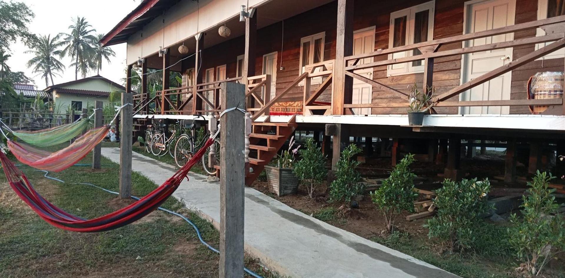 Champa Guesthouse Muang Khong Bagian luar foto